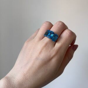 NWT 10K Gold Light Blue Gemstone 3 Stones Ring